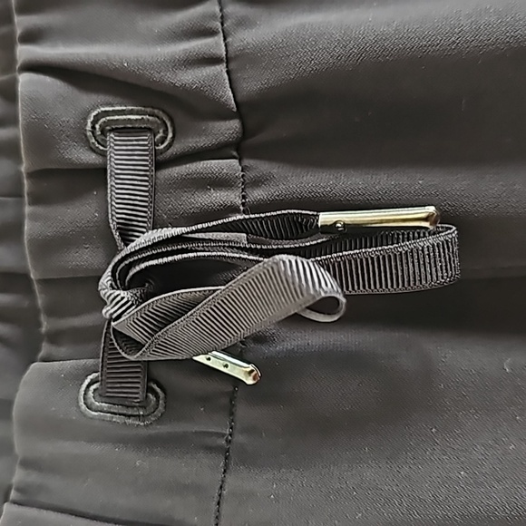 Lululemon Black Trousers - Picture 4 of 10